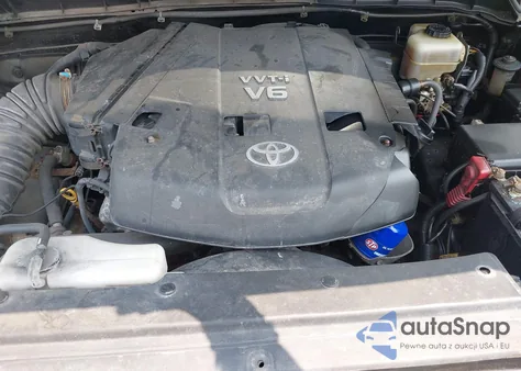 2007 Toyota Fj Cruiser from USA, damaged, VIN JTEBU11F770023402